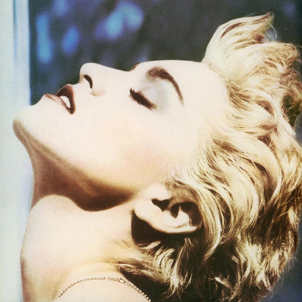 Madonna_-_True_Blue_Blue_Vinyl_Edition-1-1.jpeg